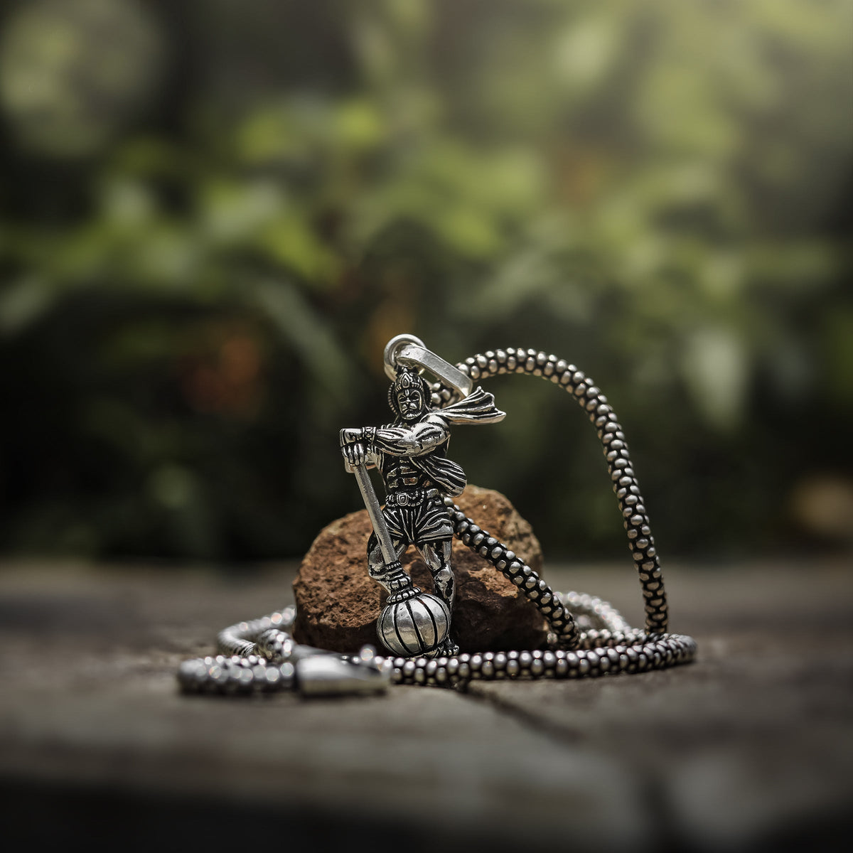 Pendants & Chains